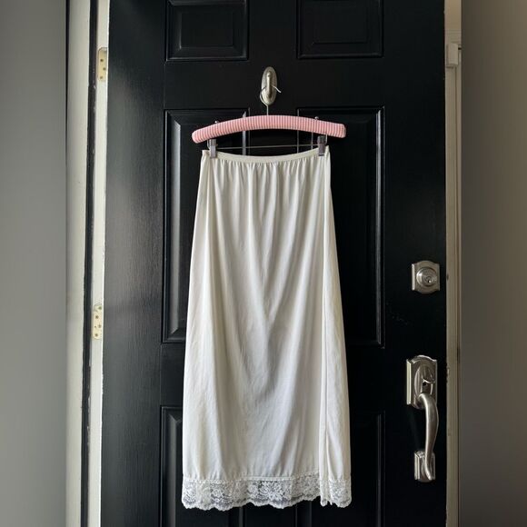 VTG Opalaire Cream Lace Long Half Slip Size L - Picture 2 of 10